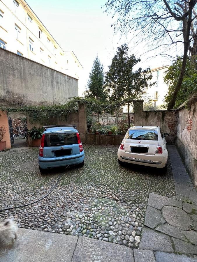 Monolocale In Pieno Centro Lägenhet Milano Exteriör bild